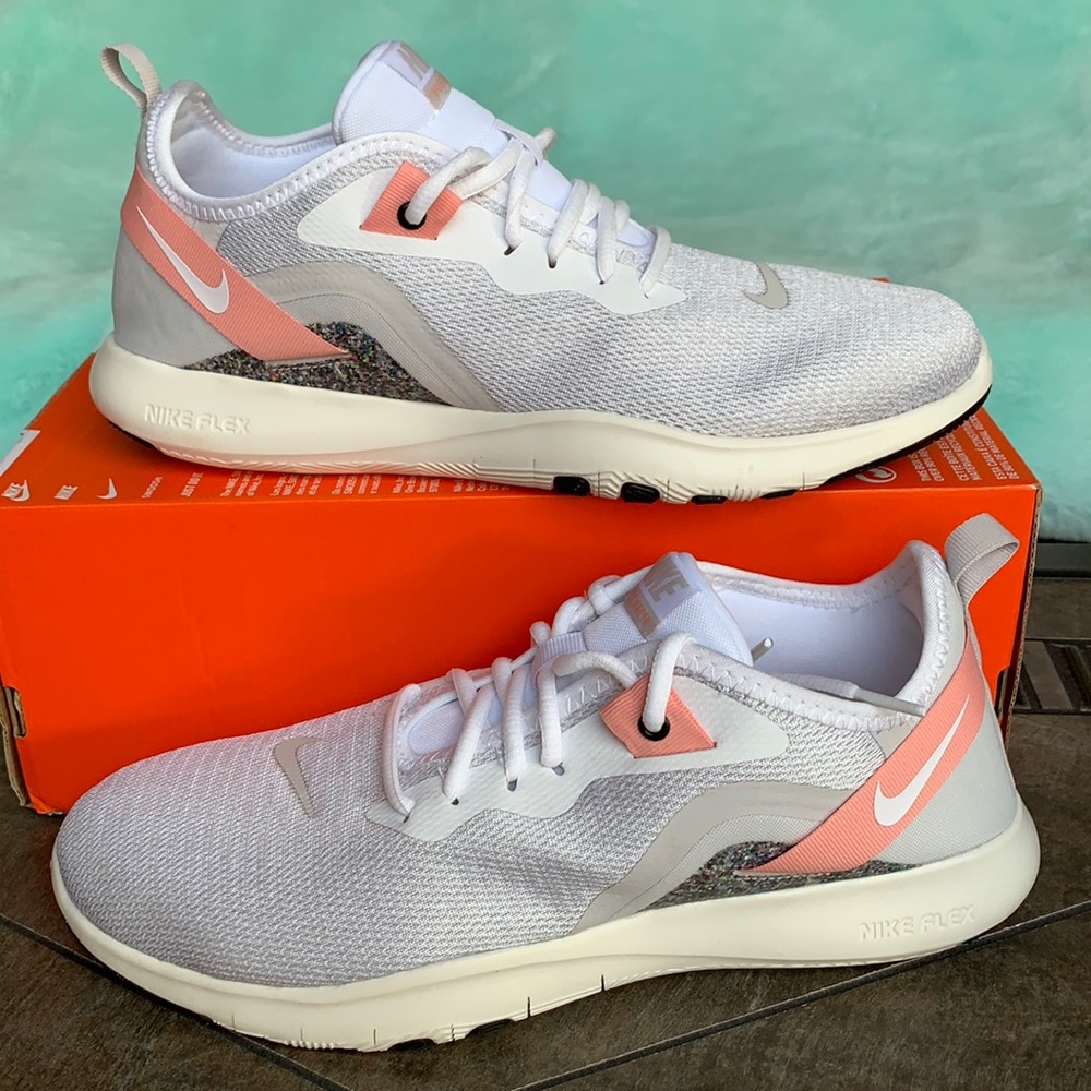 NIKE WMNS FLEX TRAINER 9 - Picture 1 of 16